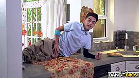 yo juan loco fingers that pumpkin pie but cory chase rolls up with real pussy action 🔥🍑