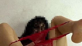 leaked sexy video of mexican promoter alexia fingering her big tits?