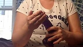 Lesbian BBWs squirt wildly from massive dildo pounding!