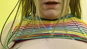 Rainbow clad joan day shakes her big bbw ass while playing solo