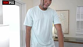 Sasha Tatcha Struggles with Boyfriend's Massive BBC