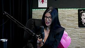 whoa leticia braga sinuca table fuck plane pussy 23 flowers sheer red!!