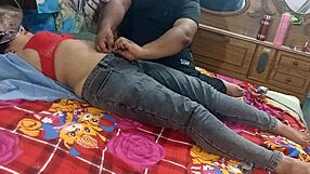 restaurant fun with busty bangla babe 💦🍑