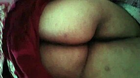 Young indian milf with big boobs cheats on wedding day with boyfriend