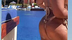 I came on milas hot big ass and it felt so amazing before