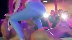 ecuador la orquídea meme teases her big milf ass