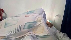 Wife starts dawn with hubby's blowjobs and cock riding bounce