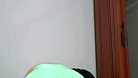 Thrilled Exhibitionist Heading to Gym Flashing Hot Macho Men