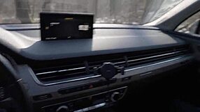 Blonde Milf Tests If You Can Drive During Her Public Dick Sucking