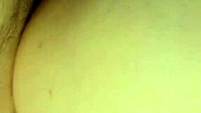 Cocksucking Skinny Milf Kneels for Juicy Pussy Creampie Doggystyle