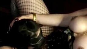 me encanta follar delante de los vecinos... soy una sumisa exhibicionista!