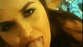 Homemade Sri Lankan BBW housewife Kandy Kane deepthroats fat cock like a slut wife?