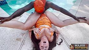 Busty Josie Jaxxon gulps Rome Majors' cock before epic banging