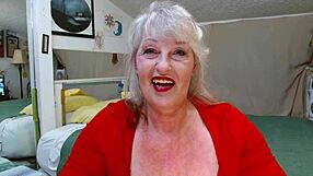 dawnskye1962 picks black stud at club for humiliation roleplay