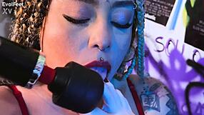 She begs him to lick her toes until her pussy explodes in orgasmic bliss