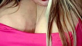 Susi's huge boobs bounce sucking fucking BBC toy