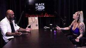 Loira Julia Fontanelli flashes tits after anal stress rant in fetish game!