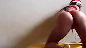 sexy peruvian milf esperanda waits for christmas natal delivery flashing her big clit pussy