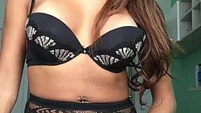 izabela surfistinha shemale goddess strokes monster cock with big tits ass lingerie