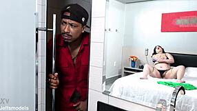 plumber rams bbc deep into pri melancias' juicy fat ass!