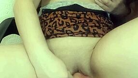 Does this toy stretch my pussy just right?