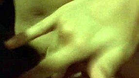 A Mi Esposa Le Encanta Masturbarse En Camara De Cerca