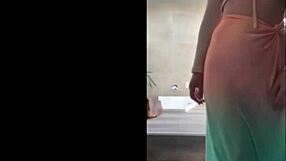 Sensual Brazilian mature in miniskirt and nylons dances outdoor voyeur style!