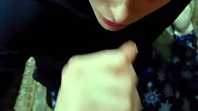 Quick Blowjob Turns into Juicy Creampie Pounding for Skinny Wife