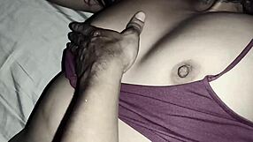 ¿Quieres ver cómo follo con mi cuñada infiel en traición real caliente?