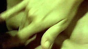 A Mi Esposa Le Encanta Masturbarse En Camara De Cerca