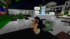 Sexo em público na praça da cidade com plateia no brookhaven explode de tesão!!