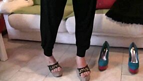 Homemade amateur milf slut bent over big ass pussy fuck with two wet girls