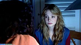 Doctor teams up with Mia Khalifa to treat patient in hospital