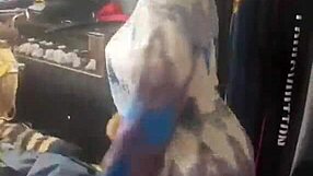 african mature's big ass waits for you