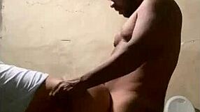 Sexo casero con mi hermanastra cachonda y su culo rico!