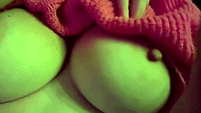 Italian milf artemisia love displays her big natural juicy boobs up close