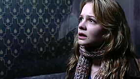 Doctor teams up with Mia Khalifa to treat patient in hospital