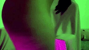 Gótica Cameltoe Emo Solo MASTURBATES with Controller Frenzy