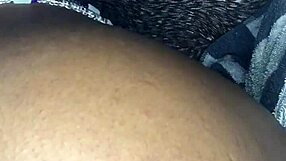 i'm riding this fan gift bottle till i cum hard