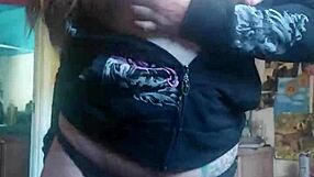 wanna feel that cute black ass before she fucks herself good?