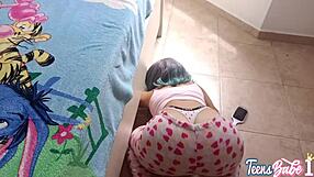 Colegiala skips school for papi's thick cock creampie in her tight pussy