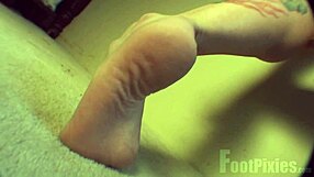 Superb Anna Anjo delivers hot blowjob then intense hardcore fingering