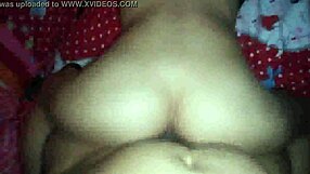 Come play with my greedy amateur slut right now