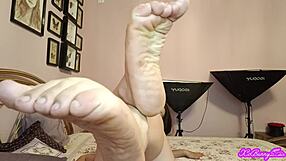 mistress xo bunny shoves her dirty feet on my face