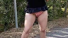 Meryledyxxx Wild Public Outdoor Masturbation Squirting Explosion