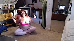 early morning light reveals dawnskye1962's huge curvy ass during sexercise stretch