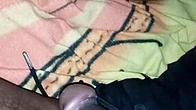 enfermera latina de buen culo cabalga monster cock con pantis sin cortar en cowgirl salvaje