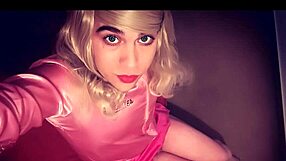 Tranny Babe Veronica Mix Shakes Ass Panties Blue Eyes Solo