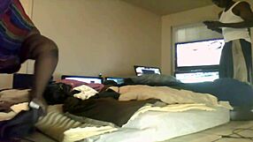 imagine that thick pussy on a hot curvy black mature milf from the streets