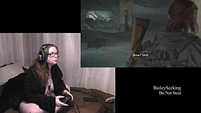 wanna see this big ass bbw with glasses play naked last of us nude?